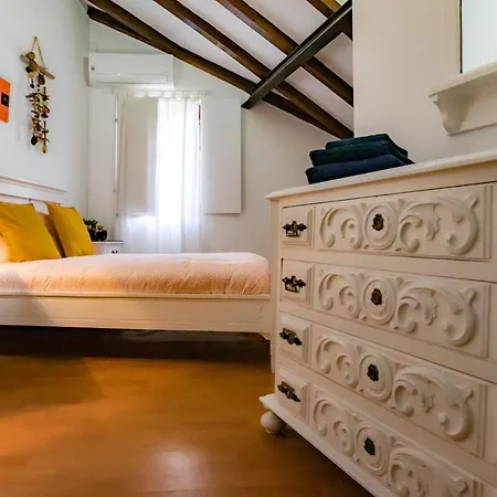 Vakantiehuis Casa Vermelha- 2cozy Bedrooms *